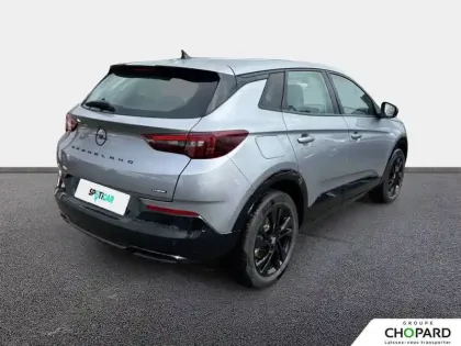 Photo 25 Opel Grandland  1.2 Turbo Hybrid 136 ch e-DCT6