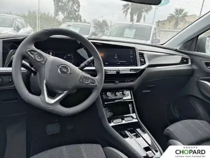 Photo 24 Opel Grandland  1.2 Turbo Hybrid 136 ch e-DCT6