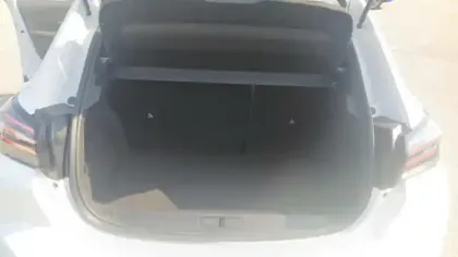 Photo 8 Peugeot 208  PureTech 100 S&S BVM6