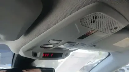 Photo 27 Peugeot 208  PureTech 100 S&S BVM6