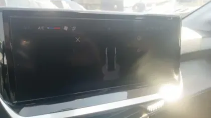 Photo 19 Peugeot 208  PureTech 100 S&S BVM6