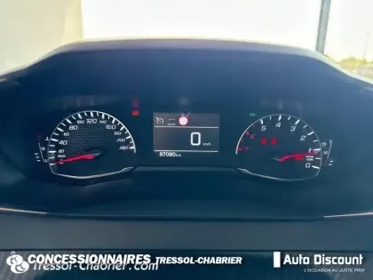 Photo 20 Peugeot 2008  PureTech 130 S&S BVM6 Allure