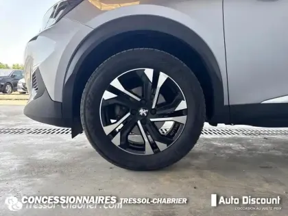 Photo 14 Peugeot 2008  PureTech 130 S&S BVM6 Allure