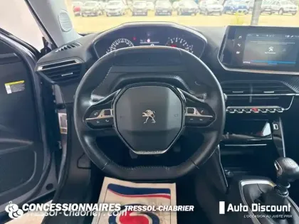 Photo 11 Peugeot 2008  PureTech 130 S&S BVM6 Allure