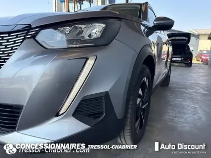 Photo 13 Peugeot 2008  PureTech 130 S&S BVM6 Allure