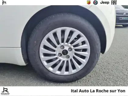 Photo 9 Fiat 500  e 95ch Action