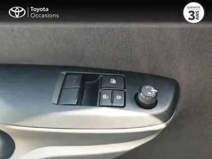 Photo 14 Toyota Yaris  70 VVT-i Dynamic 5p MY22