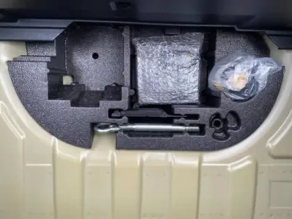 Photo 5 Peugeot 208  e- 136ch Active