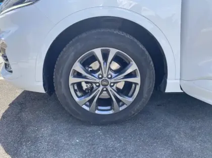 Photo 13 Ford Kuga 2.5 Duratec 190ch FHEV E85 ST-Line BVA