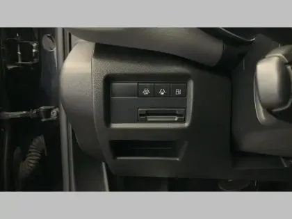 Photo 17 Citroën C5 aircross  Hybride Rechargeable 225 S&S e-EAT8 Shine