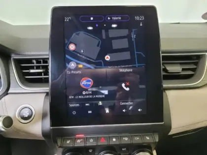 Photo 8 Renault Captur  1.3 TCe 155ch FAP Initiale Paris EDC - 20