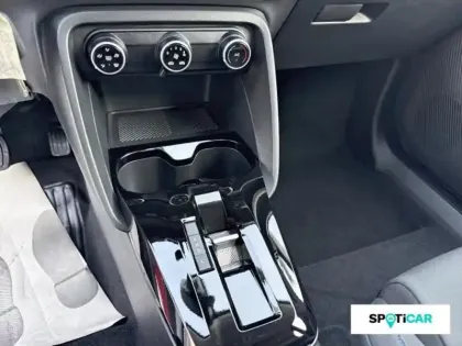 Photo 12 Citroën C3  Electrique 113ch YOU