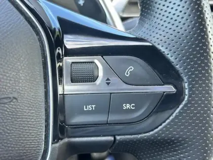 Photo 8 Peugeot 3008  HYBRID 225ch GT Pack e-EAT8