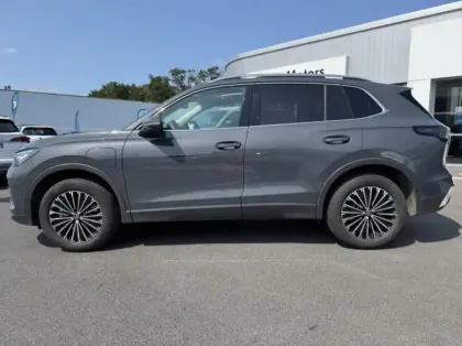 Photo 11 Volkswagen Tiguan  1.5 eHybrid 272ch Elegance DSG6