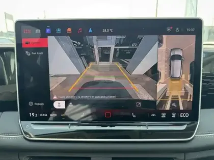 Photo 10 Volkswagen Tiguan  1.5 eHybrid 272ch Elegance DSG6