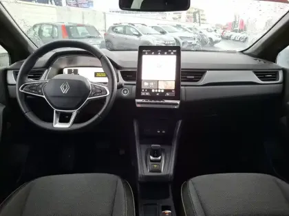 Photo 23 Renault Captur  E-Tech full hybrid 160 ch