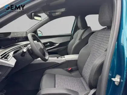 Photo 8 Peugeot 3008  Electrique 73 kWh 210 ch