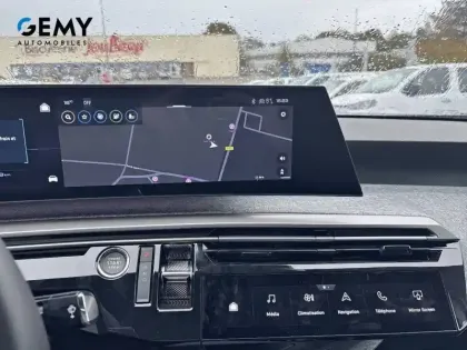 Photo 11 Peugeot 3008  Electrique 73 kWh 210 ch