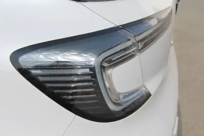Photo 21 Renault Captur  E-Tech full hybrid 160 ch