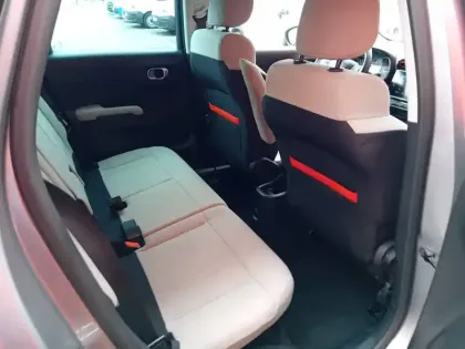 Photo 14 Citroën C3 Aircross  PureTech 110 S&S BVM6