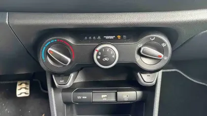 Photo 38 Kia Picanto  1.2 DPi 79 ch BVM5