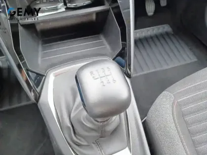 Photo 24 Peugeot 208  BlueHDi 100 S&S BVM6