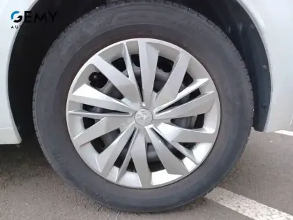 Photo 10 Peugeot 208  BlueHDi 100 S&S BVM6