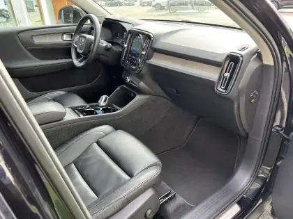 Photo 53 Volvo Xc40  B3 163 ch DCT7