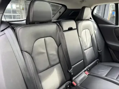 Photo 52 Volvo Xc40  B3 163 ch DCT7