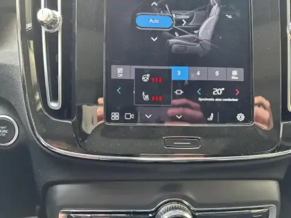 Photo 43 Volvo Xc40  B3 163 ch DCT7