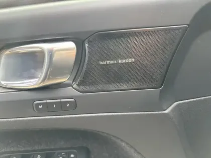 Photo 46 Volvo Xc40  B3 163 ch DCT7