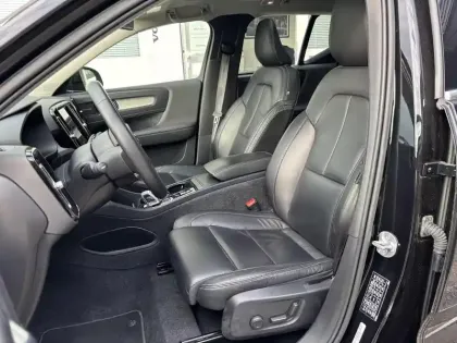 Photo 47 Volvo Xc40  B3 163 ch DCT7