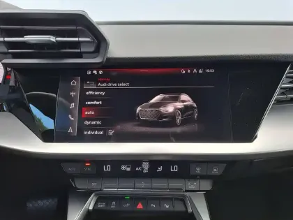 Photo 33 Audi A3  Sportback 40 TFSIe 204 S tronic 6