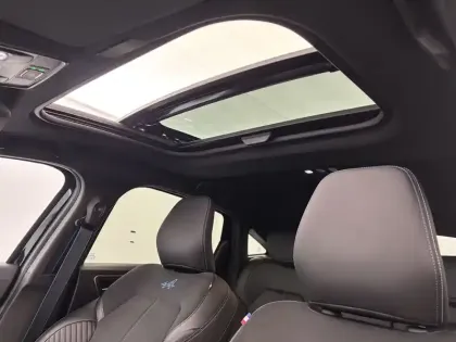 Photo 76 Renault Arkana  E-Tech 145 - 23