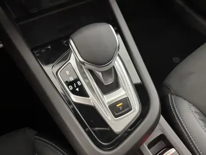 Photo 75 Renault Arkana  E-Tech 145 - 23