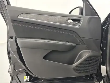 Photo 65 Renault Arkana  E-Tech 145 - 23