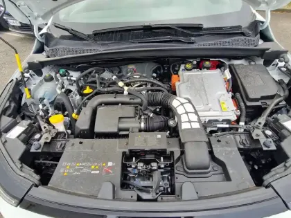 Photo 22 Renault Captur  E-Tech full hybrid 160 ch