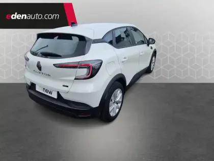 Photo 27 Renault Captur  E-Tech full hybrid 160 ch