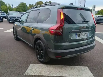 Photo 1 Dacia Jogger  Hybrid 140 7 places GSR2