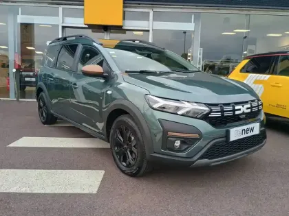 Photo 3 Dacia Jogger  Hybrid 140 7 places GSR2