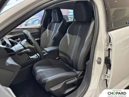 Photo 17 Peugeot 308  Hybrid 145 e-DCS6