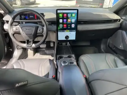 Photo 13 Ford Mustang mach-E  351ch Extended Range 99kWh Premium AWD