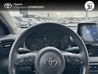 Photo 22 Toyota Yaris  116h Dynamic 5p MC24