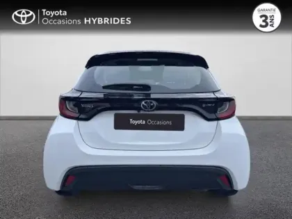 Photo 19 Toyota Yaris  116h Dynamic 5p MC24
