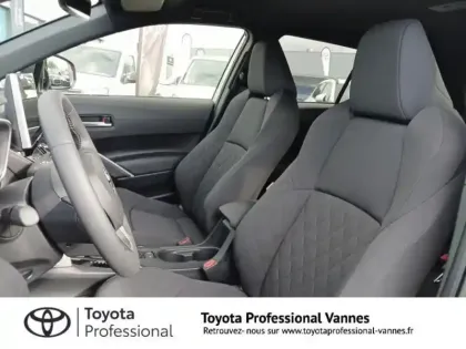 Photo 6 Toyota Corolla  CROSS 1.8 140ch Design