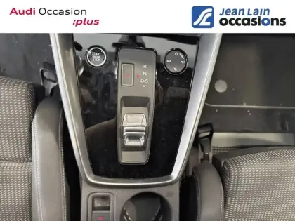 Photo 32 Audi A3 Gén. IV Ph1 S line 5