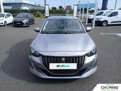 Photo 26 Peugeot 208  PureTech 75 S&S BVM5