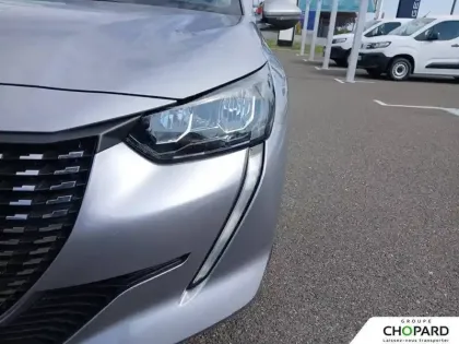 Photo 21 Peugeot 208  PureTech 75 S&S BVM5