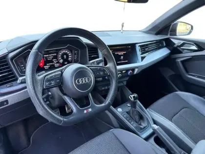 Photo 77 Audi A1  Sportback 40 TFSI 200 ch S tronic 6