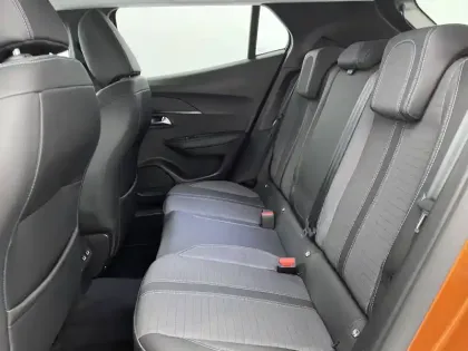 Photo 14 Peugeot 2008  PureTech 100 S&S BVM6